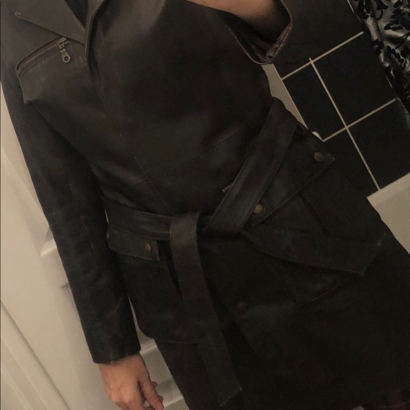 Danier brown de stressed leather jacket - Picture 5 of 8